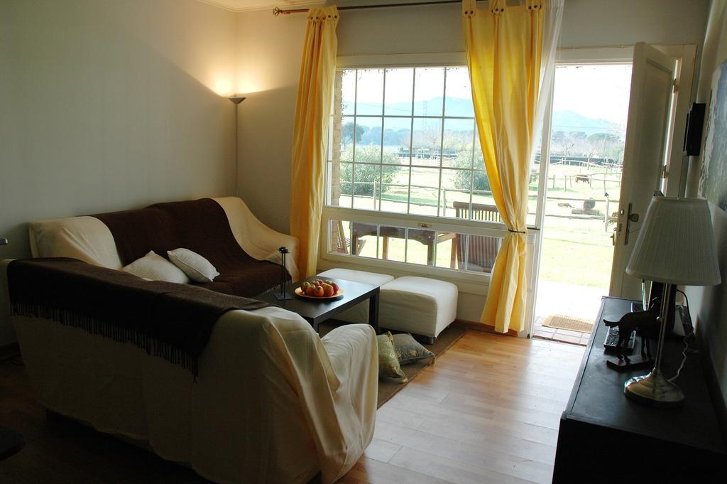 Hostel Residential Horse Club Costa Brava Santa Cristina d'Aro Zimmer foto
